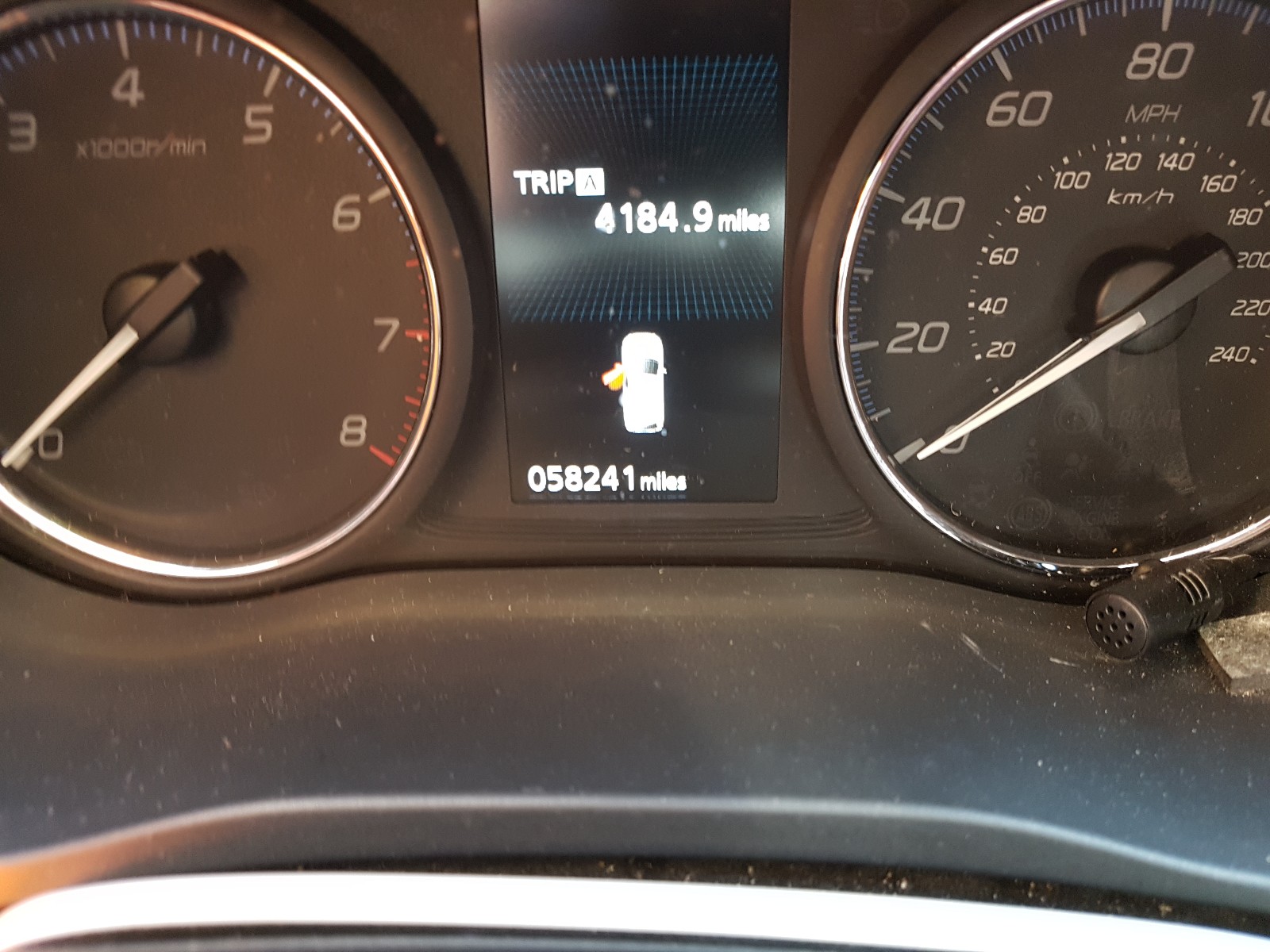 Zdjęcie 8 z aukcji – 2018 MITSUBISHI OUTLANDER z VIN JA4AD3A34JZ018723