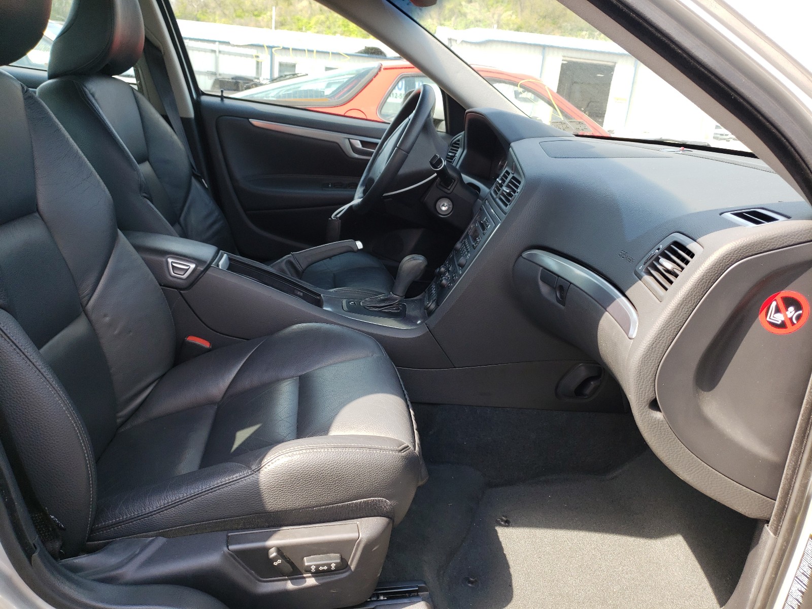 Photo 5 from auction – 2009 VOLVO S60 2.5T with VIN YV1RH592992725884