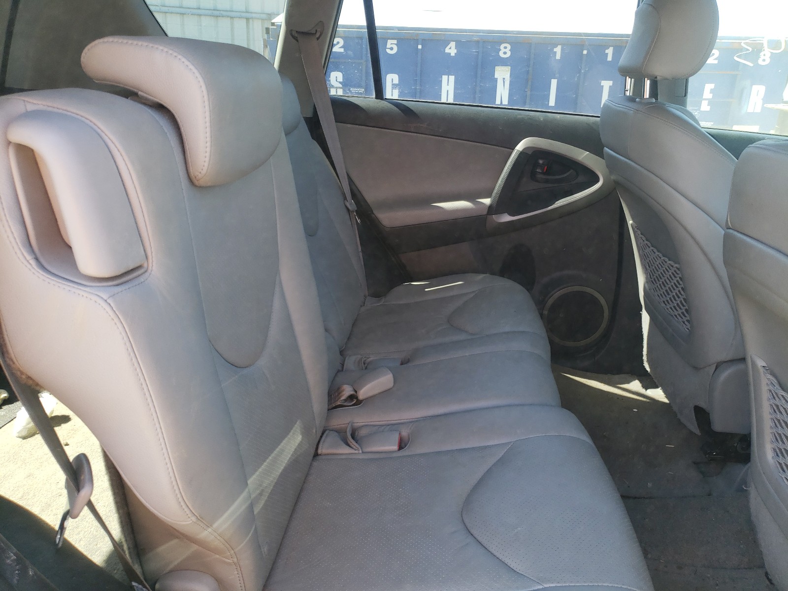 Photo 6 from auction – 2007 TOYOTA RAV4 LIMIT with VIN JTMBD31V875123518