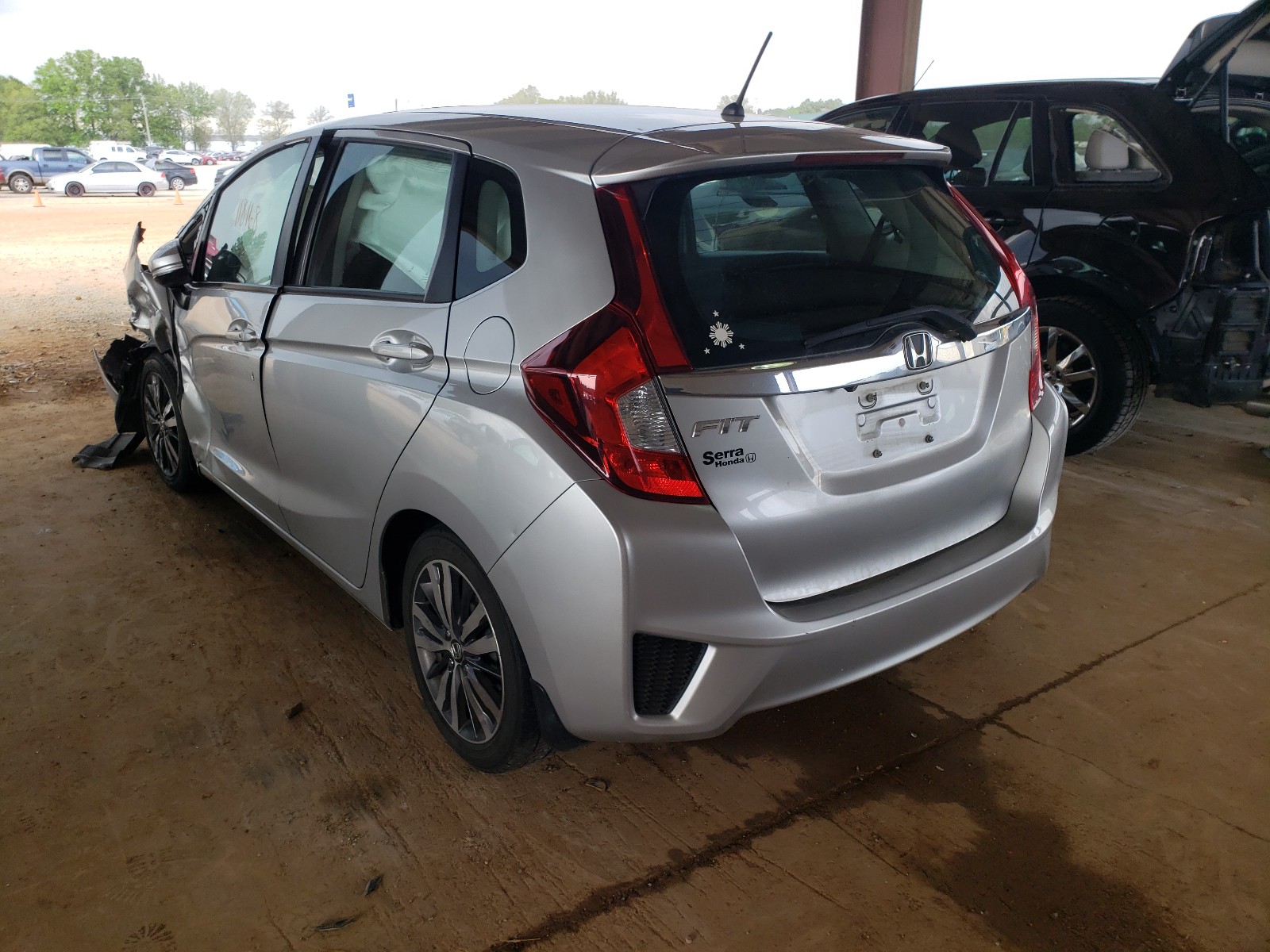 Photo 3 from auction – 2015 HONDA FIT with VIN 3HGGK5H89FM700171