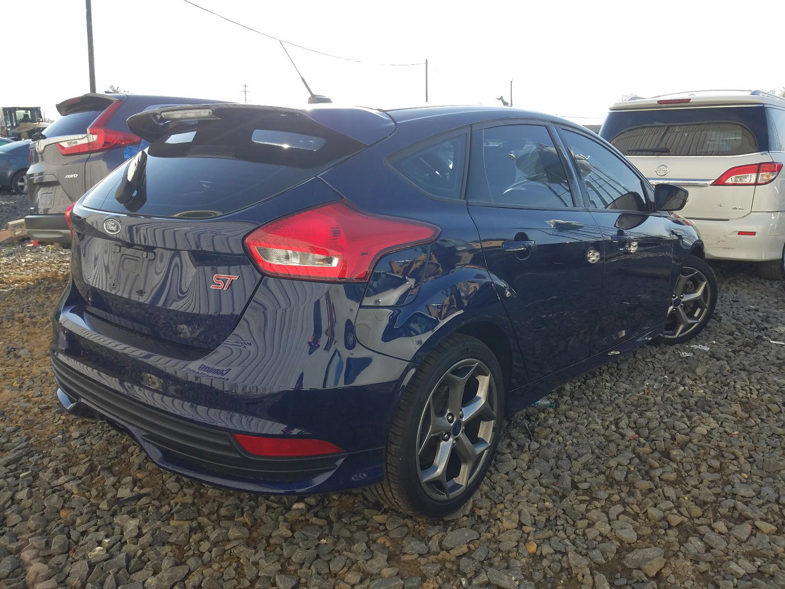Photo 4 from auction – 2017 FORD FOCUS ST with VIN 1FADP3L99HL202649