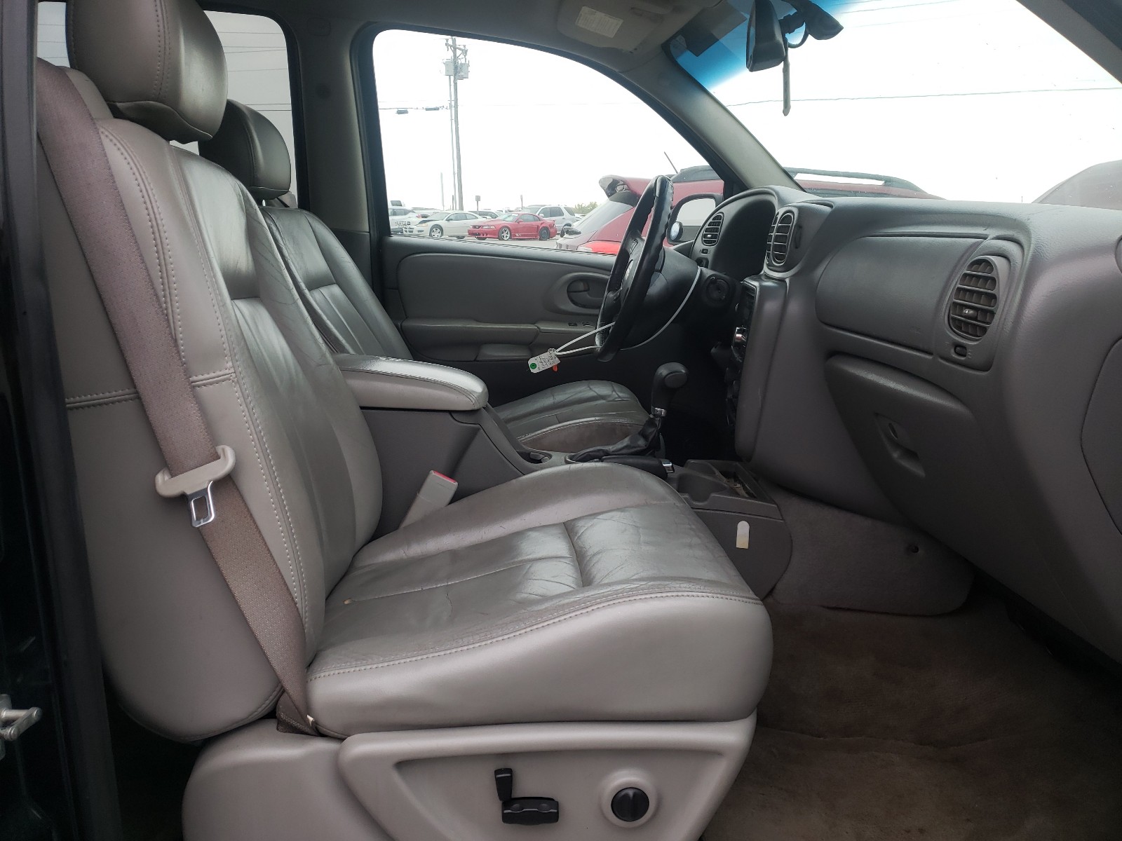 Photo 5 from auction – 2008 CHEVROLET TRAILBLAZE with VIN 1GNDT13S282169164