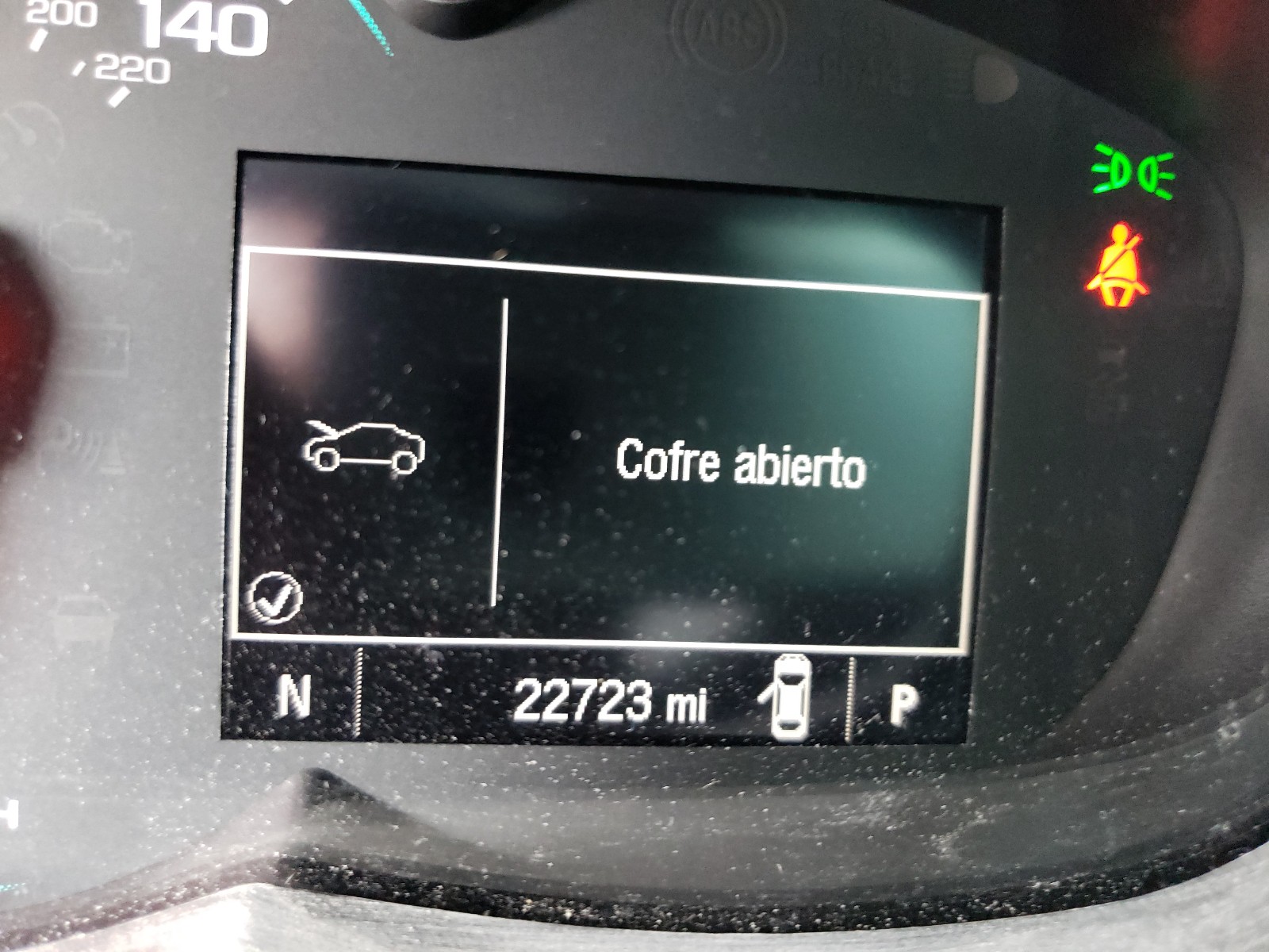 Photo 8 from auction – 2018 CHEVROLET TRAX LS with VIN 3GNCJKSB3JL371315