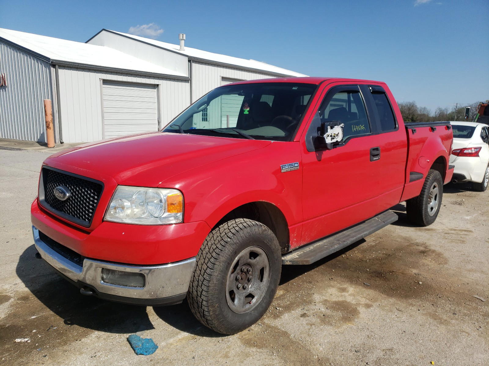 Photo 2 from auction – 2005 FORD F150 with VIN 1FTPX04575KC57166