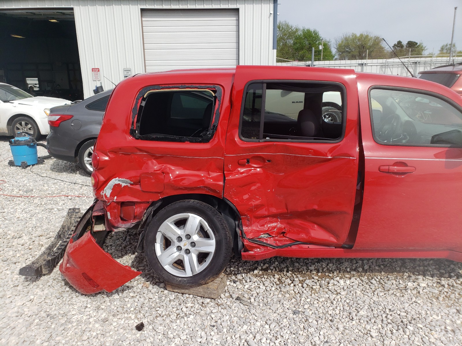 Photo 9 from auction – 2009 CHEVROLET HHR LT with VIN 3GNCA23B69S637152