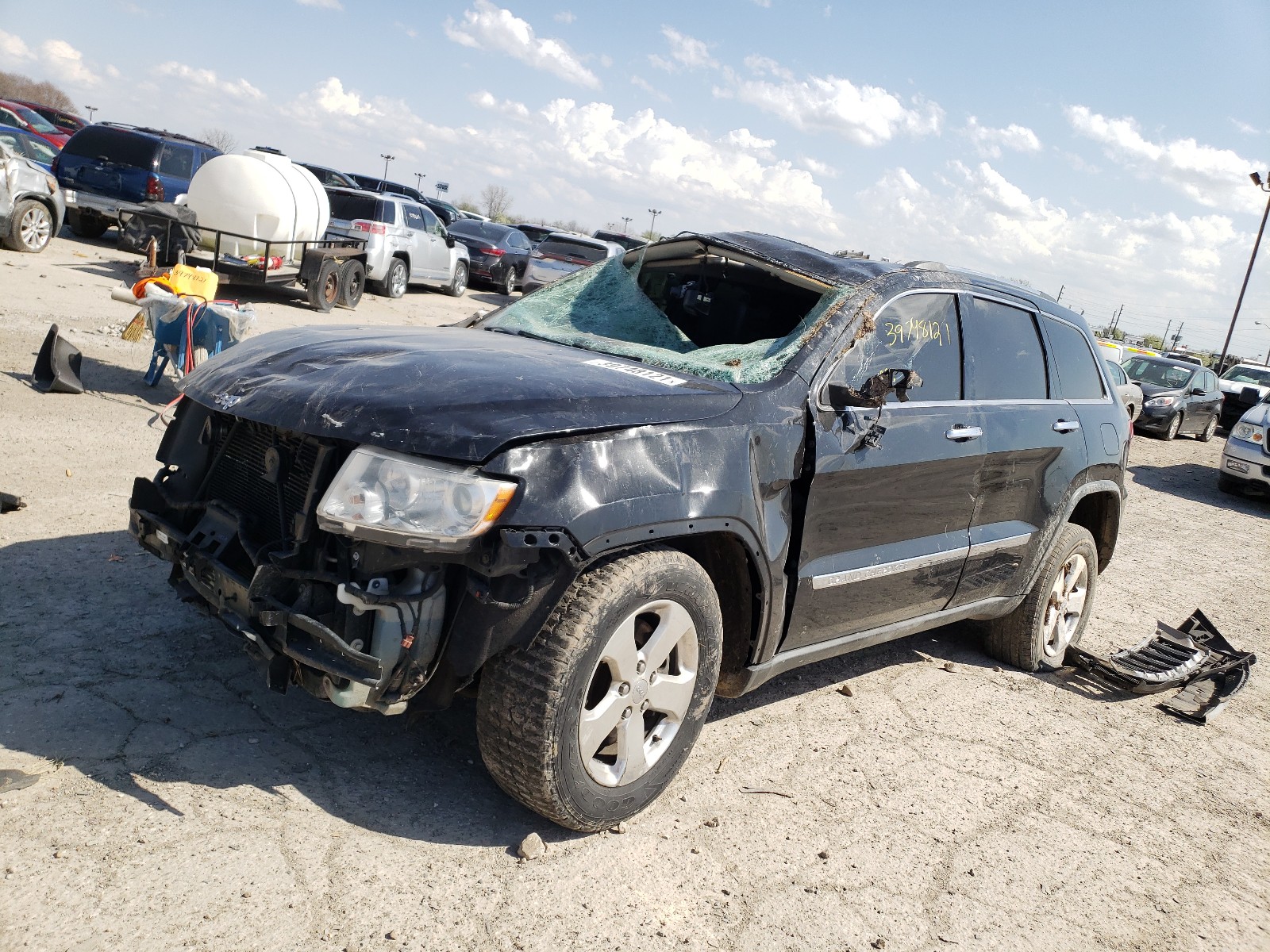 Photo 2 from auction – 2011 JEEP GRAND CHER with VIN 1J4RR5GT8BC527208