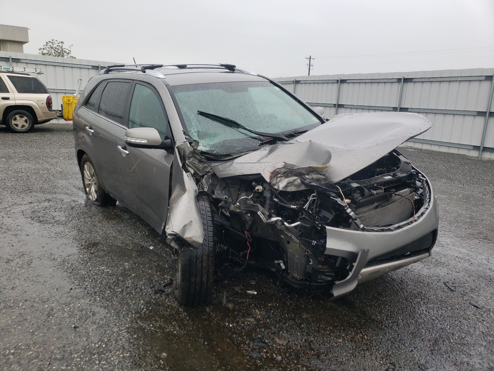 KIA SORENTO SX 2012 with VIN 5XYKWDA29CG232478 - Photo from auction