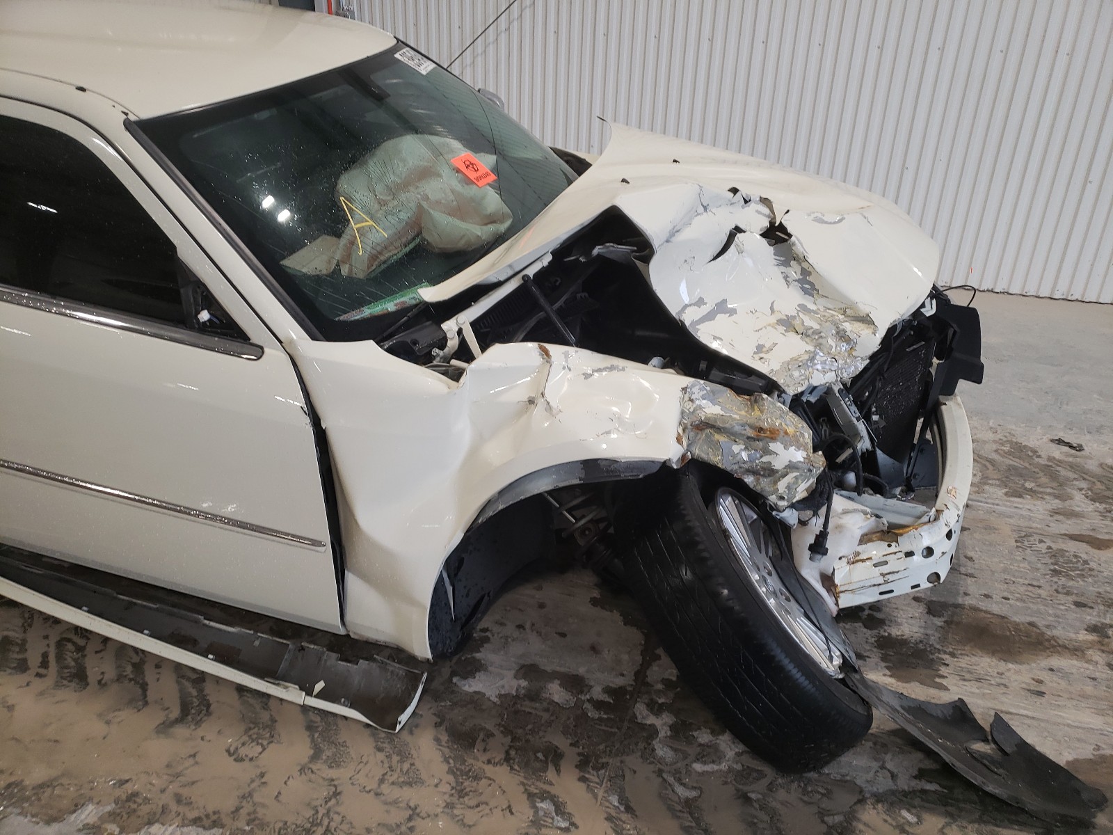 Photo 9 from auction – 2010 CHRYSLER 300 TOURIN with VIN 2C3CA5CV6AH326790