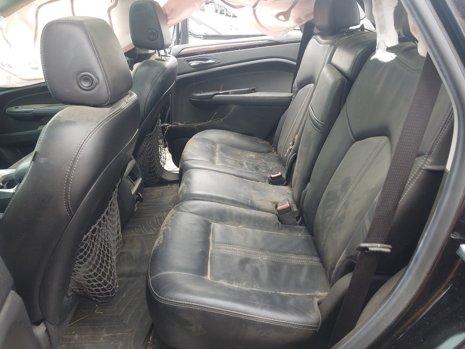 Photo 6 from auction – 2015 CADILLAC SRX LUXURY with VIN 3GYFNEE33FS580867