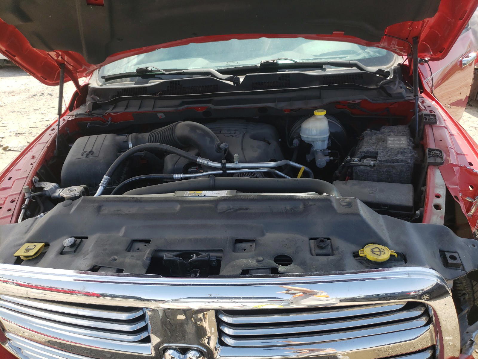 Photo 7 from auction – 2015 RAM 1500 SLT with VIN 1C6RR7GT9FS625071