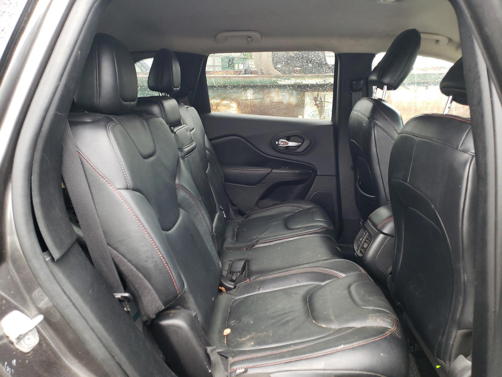 Photo 6 from auction – 2014 JEEP CHEROKEE T with VIN 1C4PJMBS3EW161349