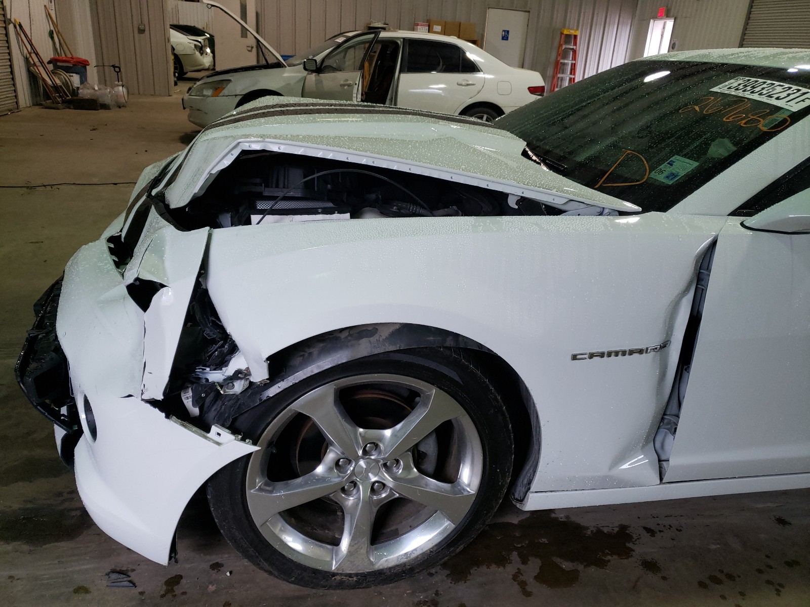 Photo 9 from auction – 2014 CHEVROLET CAMARO LT with VIN 2G1FC1E3XE9267680