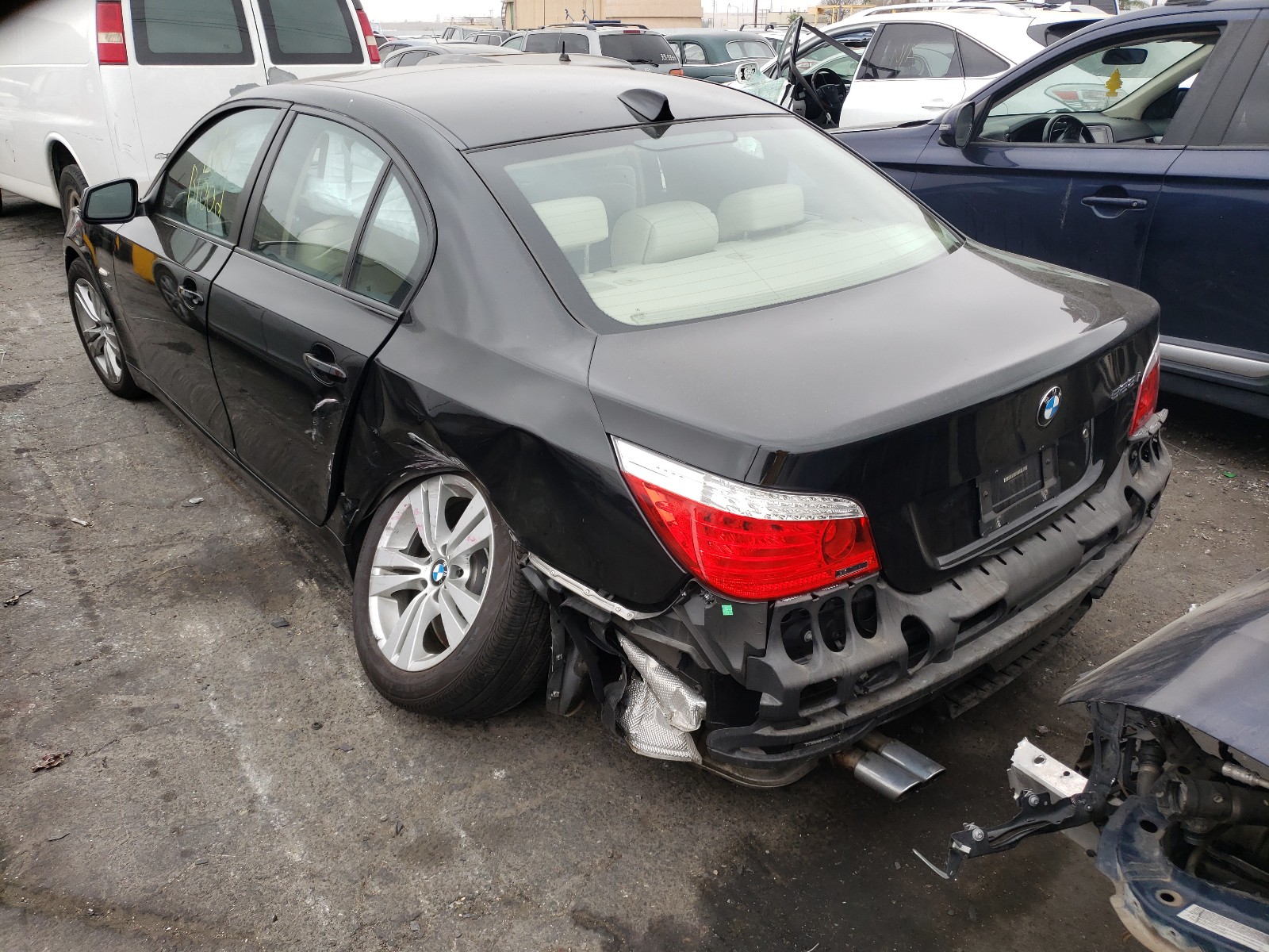 Photo 3 from auction – 2010 BMW 528 XI with VIN WBANV1C5XAC445413