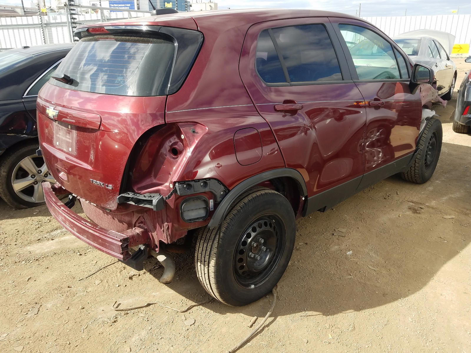 Photo 4 from auction – 2016 CHEVROLET TRAX LS with VIN 3GNCJKSB0GL215130