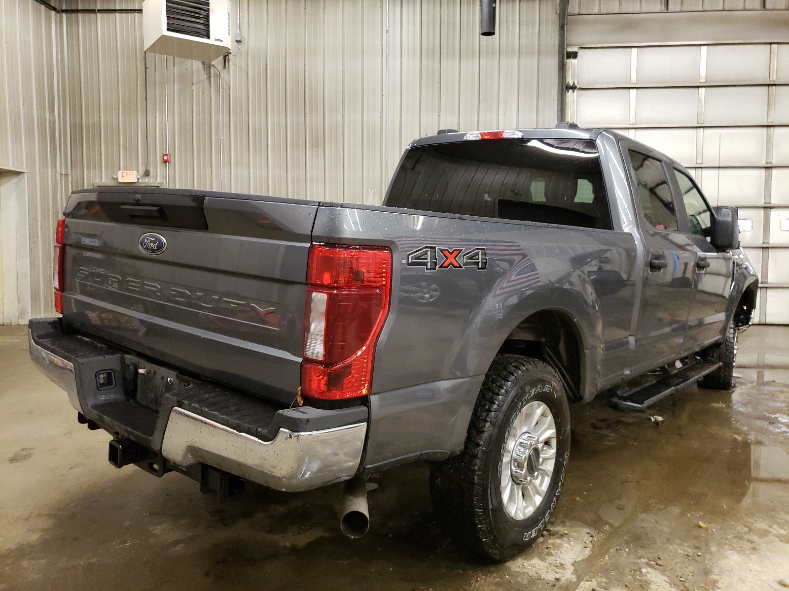 Photo 4 from auction – 2021 FORD F250 SUPER with VIN 1FT7W2B63MEC01457