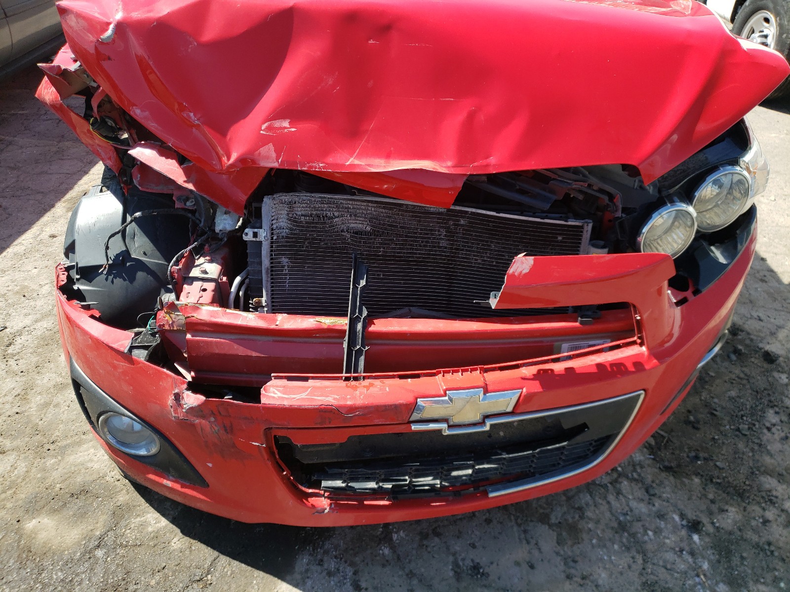 Photo 9 from auction – 2015 CHEVROLET SONIC LTZ with VIN 1G1JE5SB2F4106266