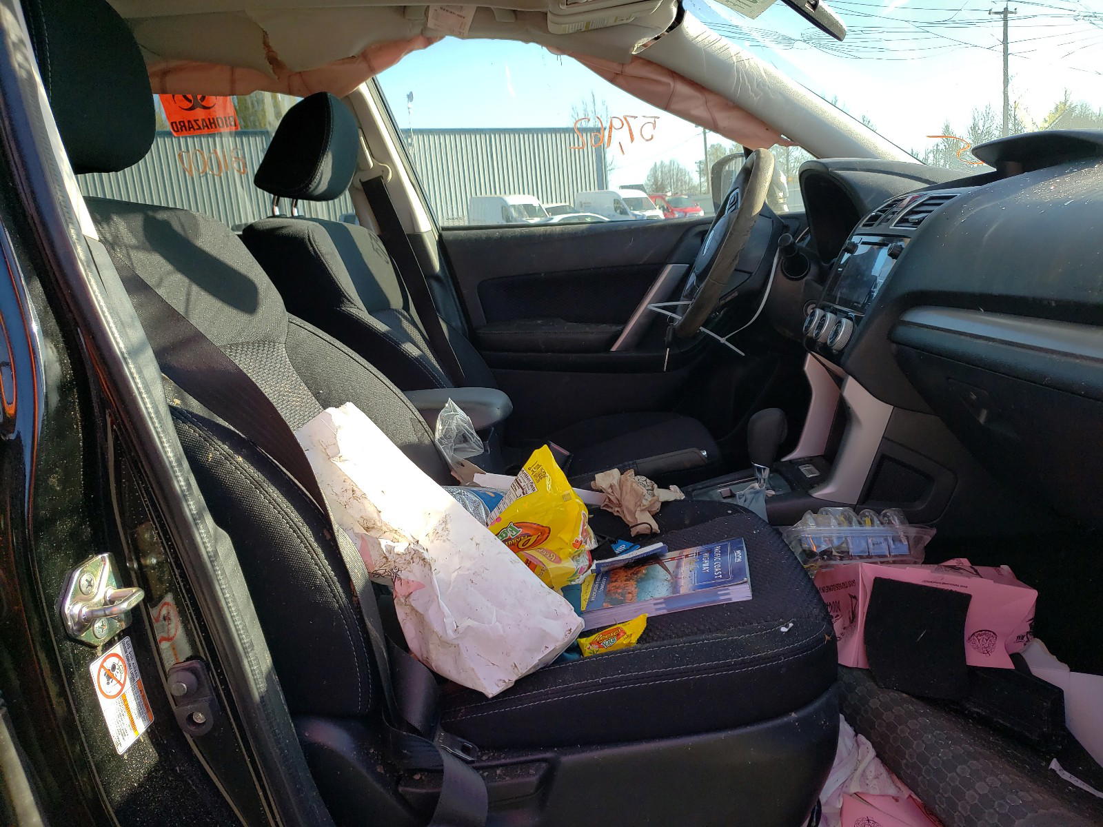 Photo 5 from auction – 2017 SUBARU FORESTER 2 with VIN JF2SJAGC7HH573388