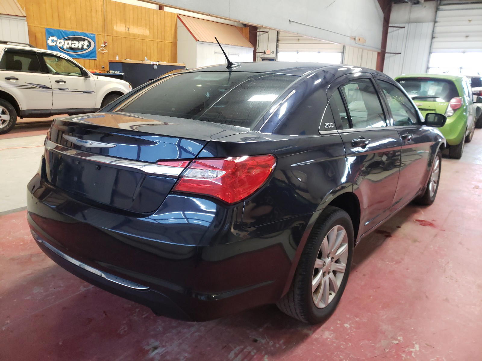 Photo 4 from auction – 2012 CHRYSLER 200 TOURIN with VIN 1C3CCBBB4CN171084