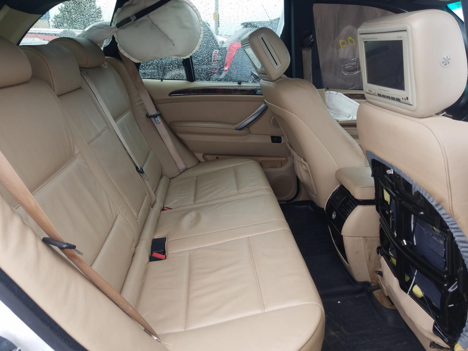 Photo 6 from auction – 2006 BMW X5 3.0I with VIN 5UXFA13516LY46258