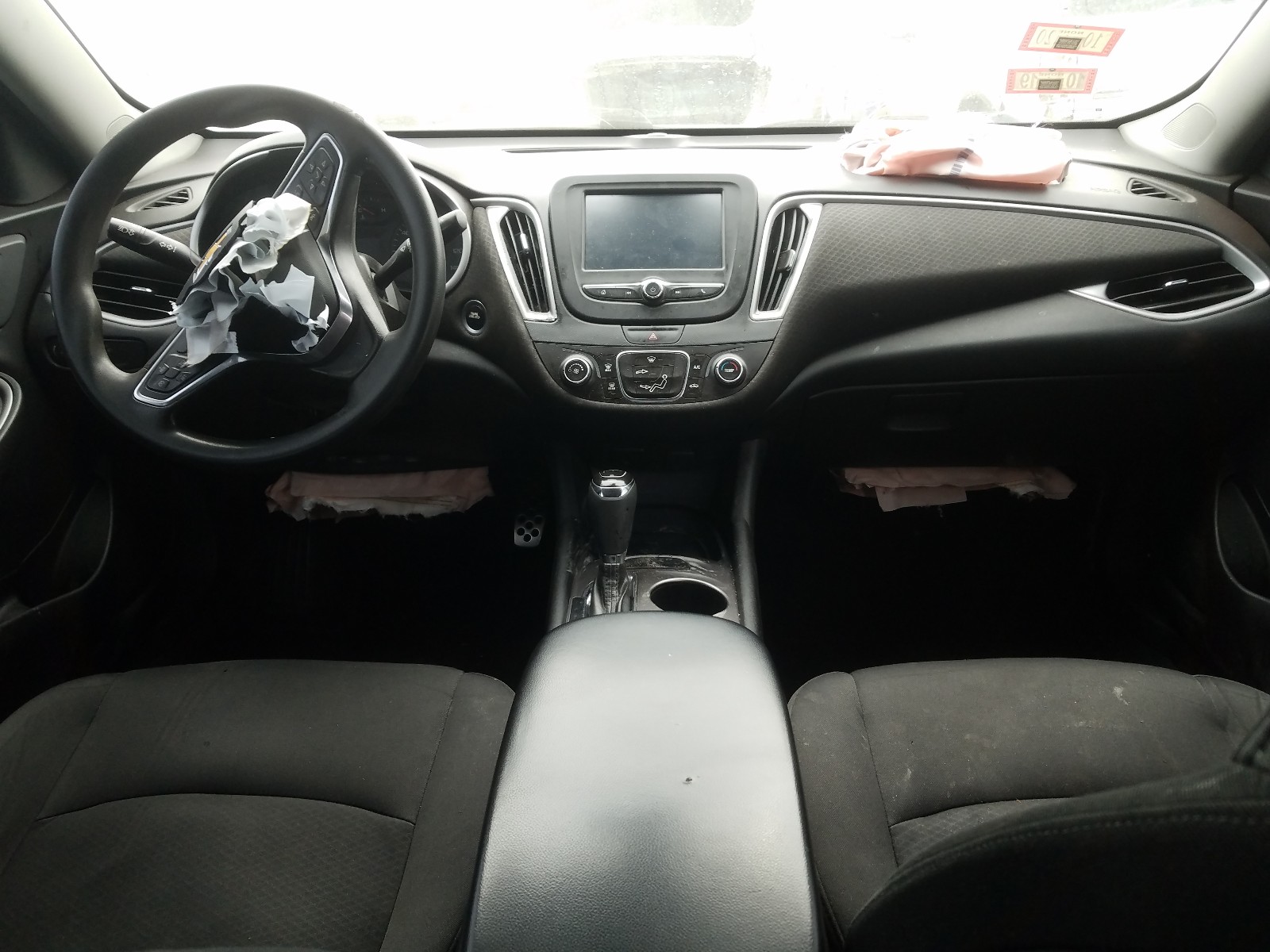 Photo 9 from auction – 2017 CHEVROLET MALIBU LS with VIN 1G1ZB5ST2HF136220
