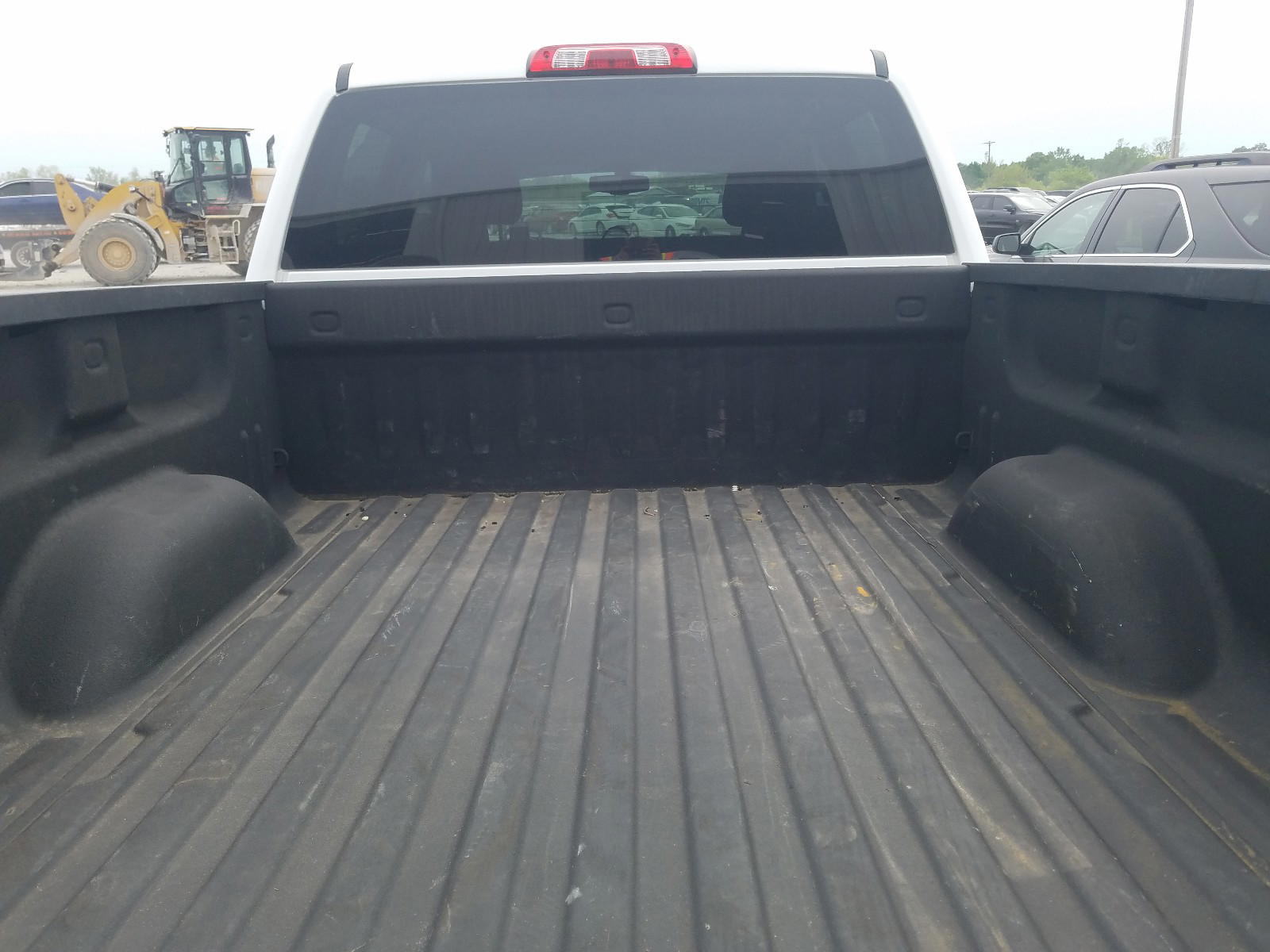 Photo 9 from auction – 2015 CHEVROLET SILVERADO with VIN 3GCPCREC2FG514191