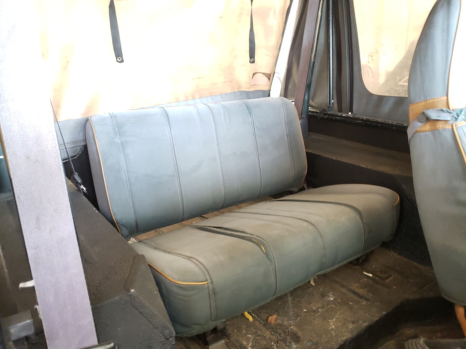 Photo 6 from auction – 1994 JEEP WRANGLER / with VIN 1J4FY49S0RP462894