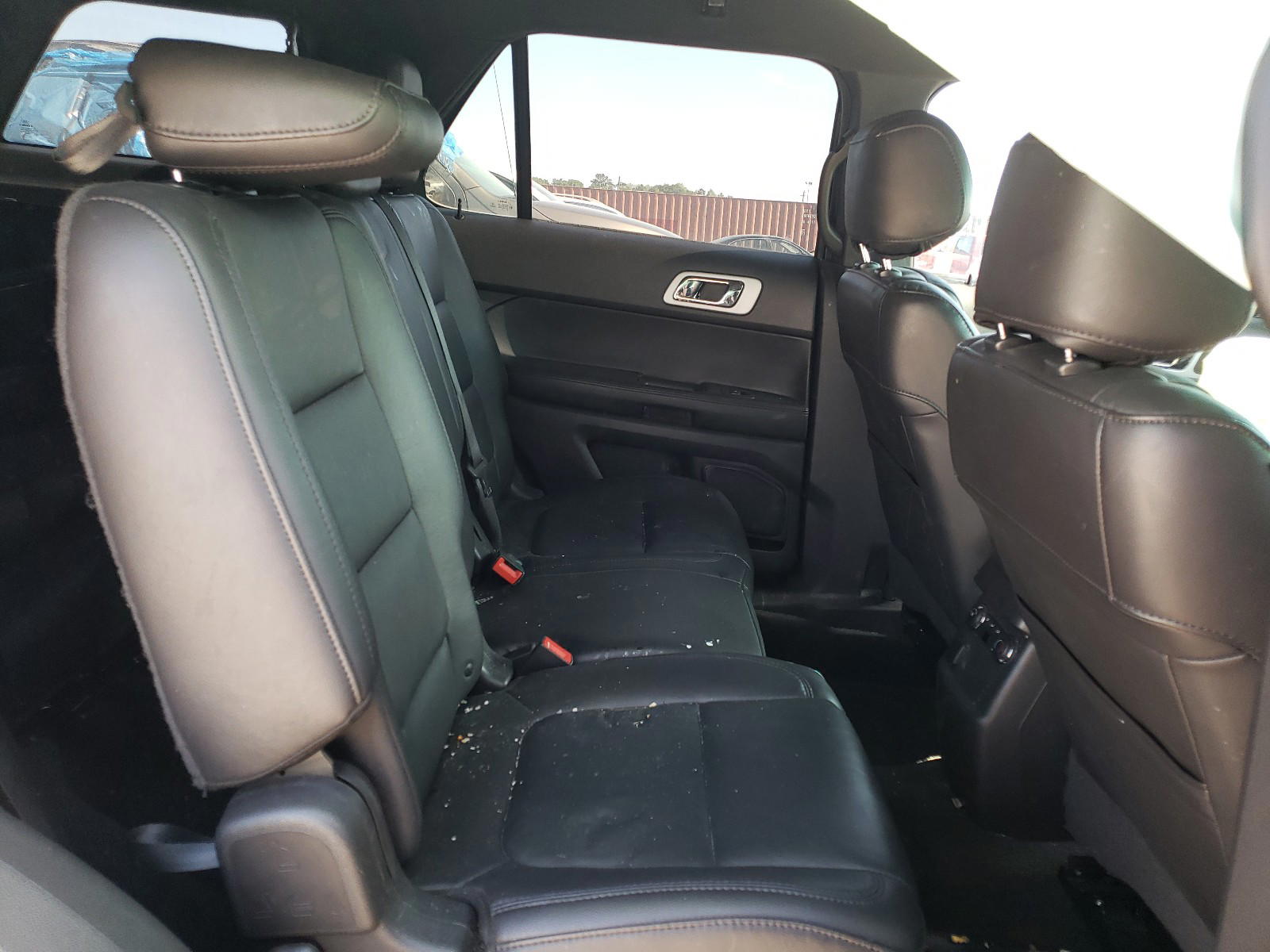 Photo 6 from auction – 2015 FORD EXPLORER X with VIN 1FM5K7D88FGC61980