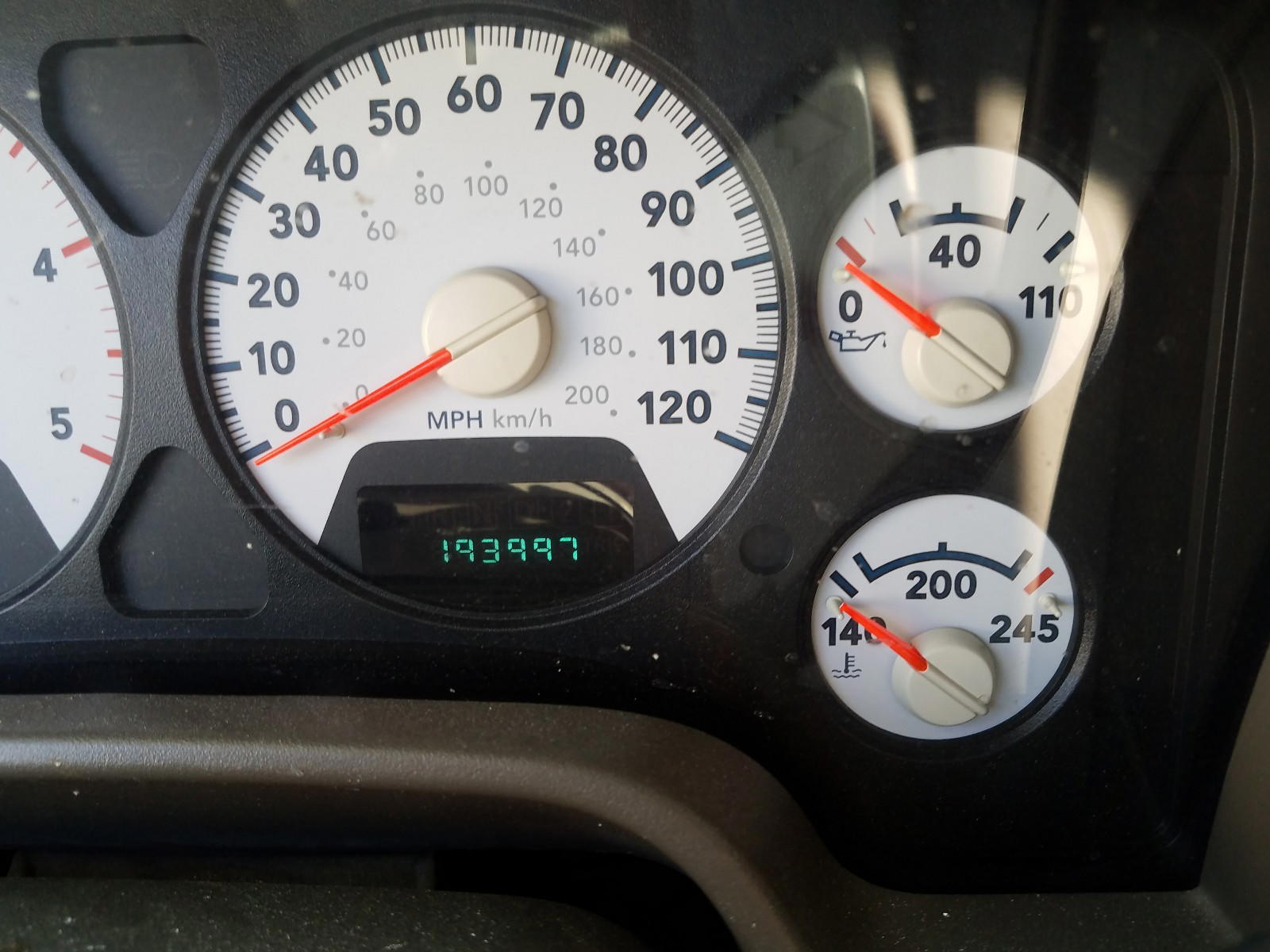 Photo 8 from auction – 2006 DODGE RAM 3500 with VIN 3D7ML49C06G269400
