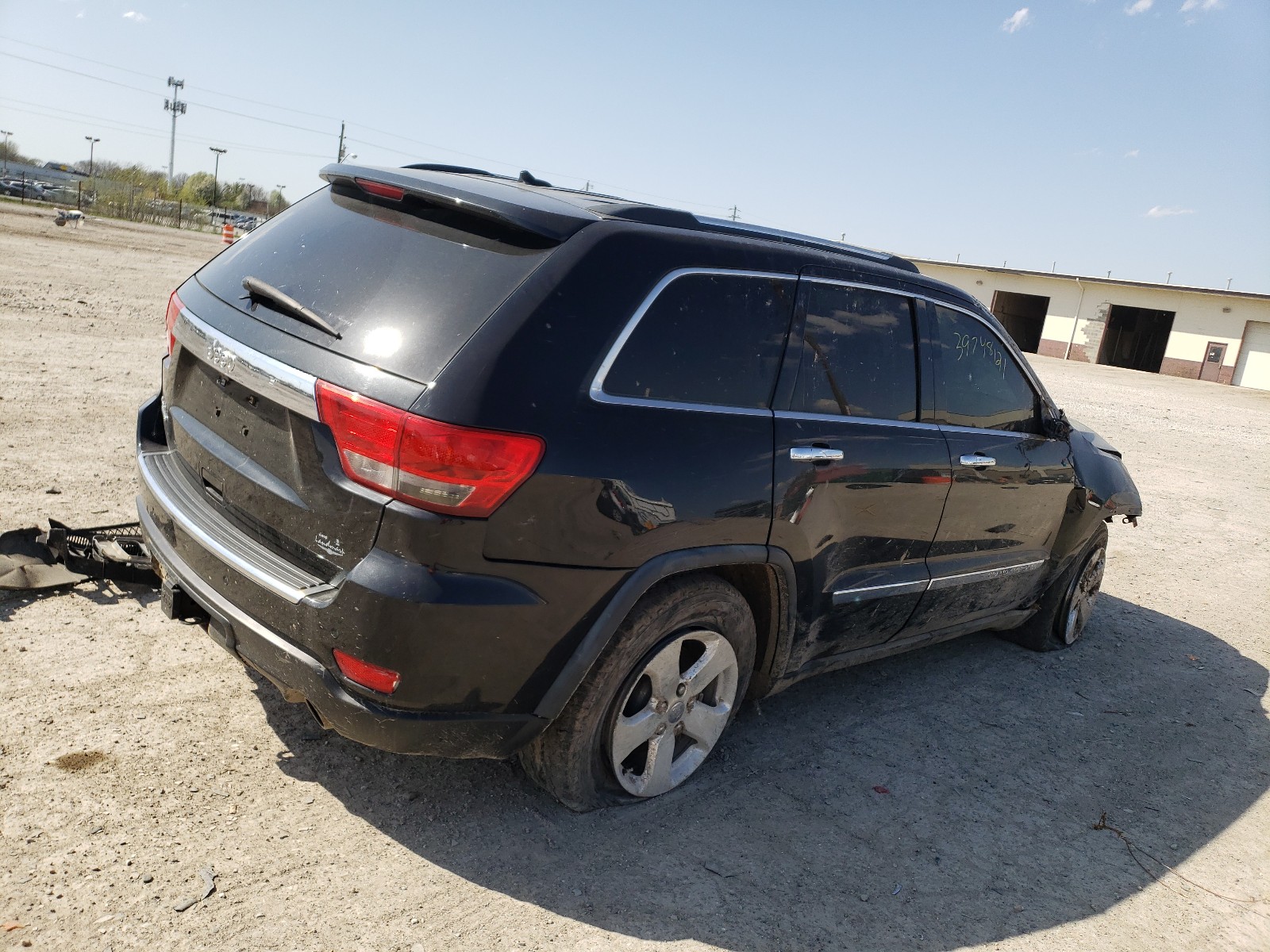 Photo 4 from auction – 2011 JEEP GRAND CHER with VIN 1J4RR5GT8BC527208