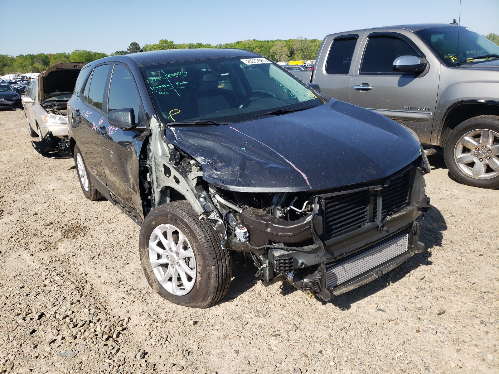 CHEVROLET EQUINOX LS 2020 with VIN 3GNAXHEV9LS639968 - Photo from auction