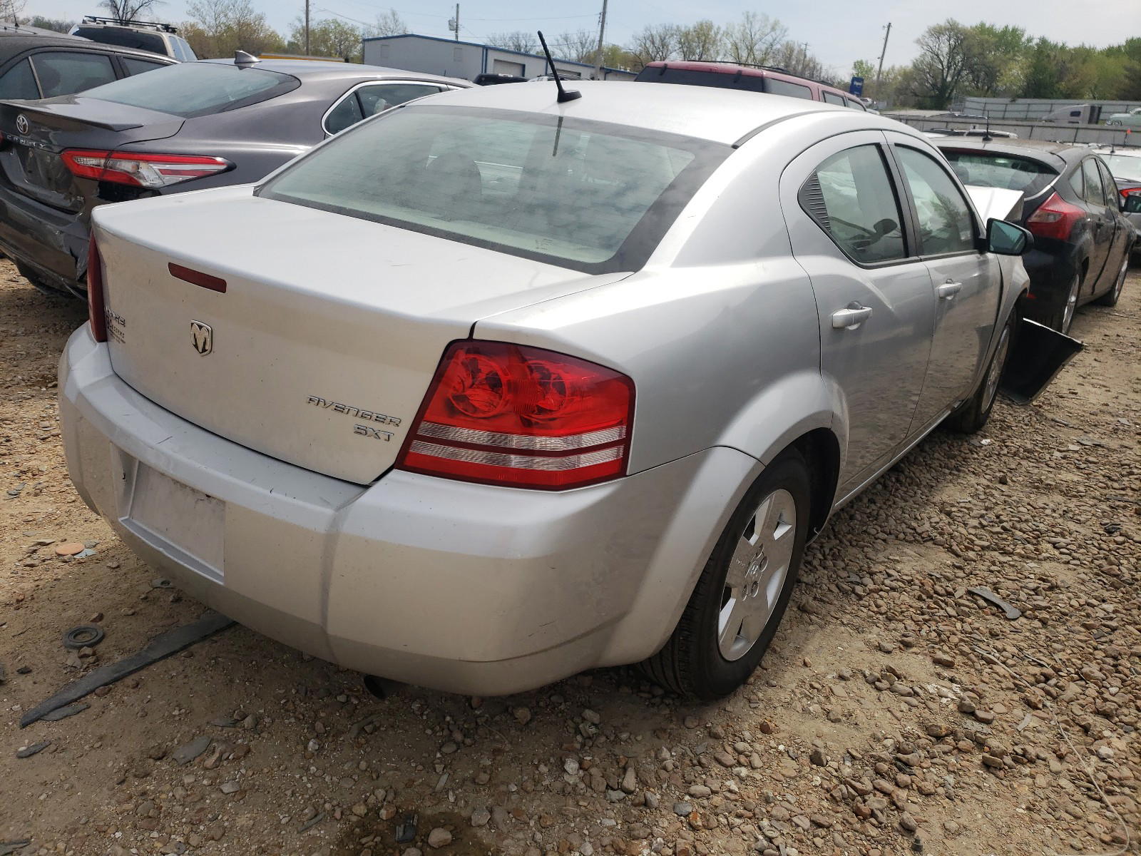 Photo 4 from auction – 2010 DODGE AVENGER SX with VIN 1B3CC4FB4AN119390
