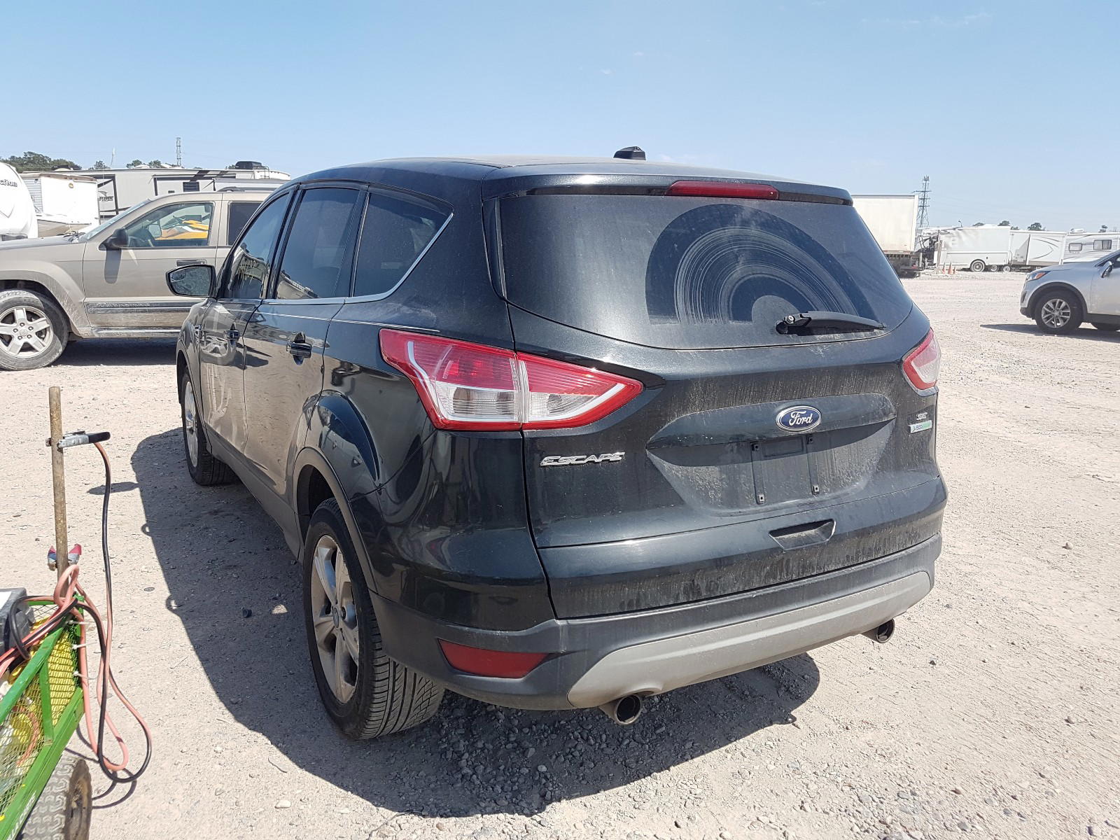 Photo 3 from auction – 2013 FORD ESCAPE SE with VIN 1FMCU0GX5DUC73255