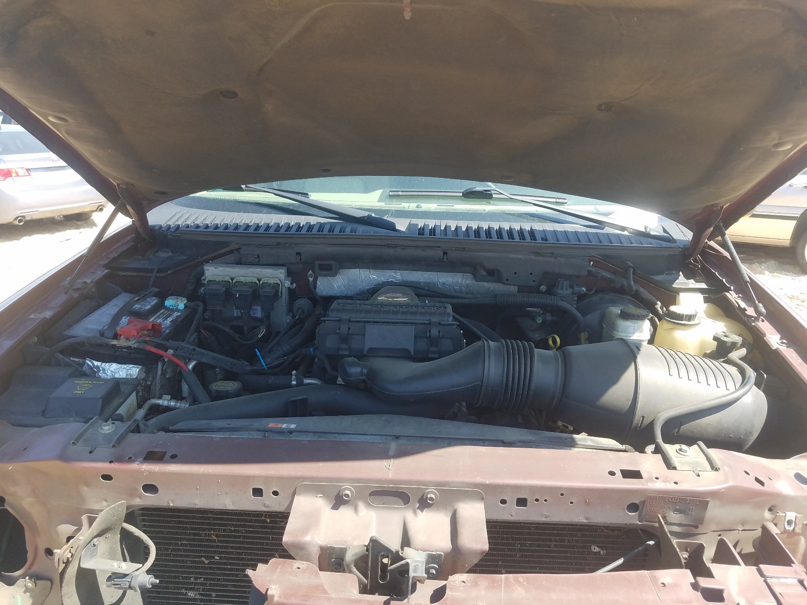 Zdjęcie 7 z aukcji – 2006 FORD EXPEDITION z VIN 1FMPU17516LA39158