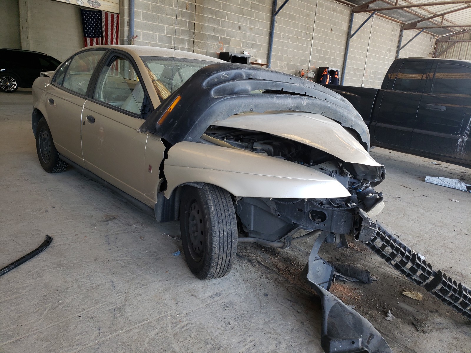 SATURN SL1 1998 with VIN 1G8ZH5287WZ186389 - Photo from auction