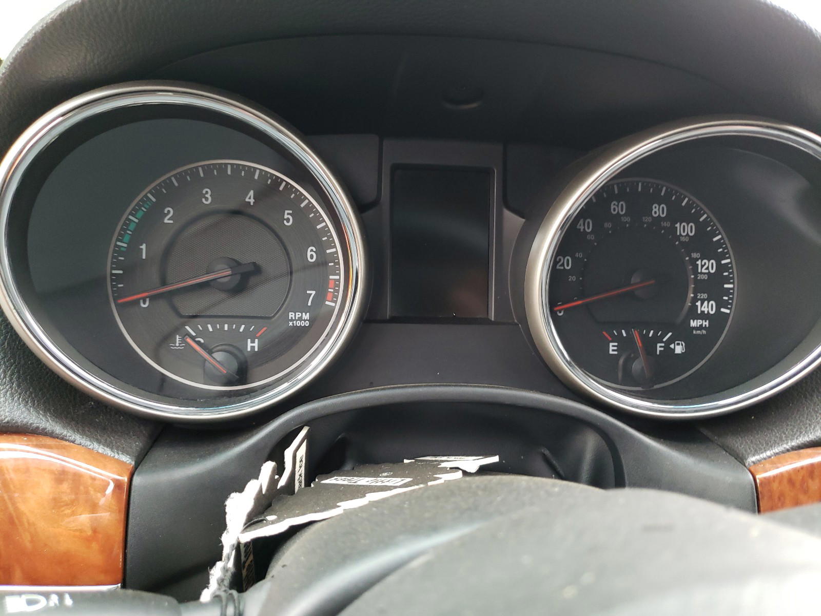 Photo 8 from auction – 2011 JEEP GRAND CHER with VIN 1J4RR5GG2BC655155