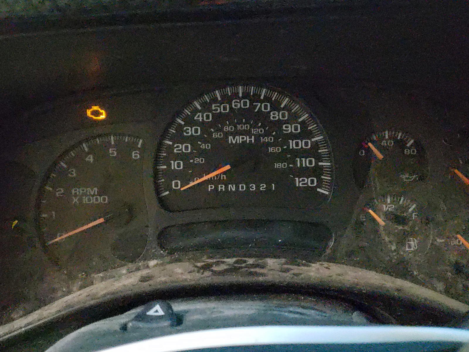 Photo 8 from auction – 2006 CHEVROLET SILVERADO with VIN 2GCEK13TX61345383