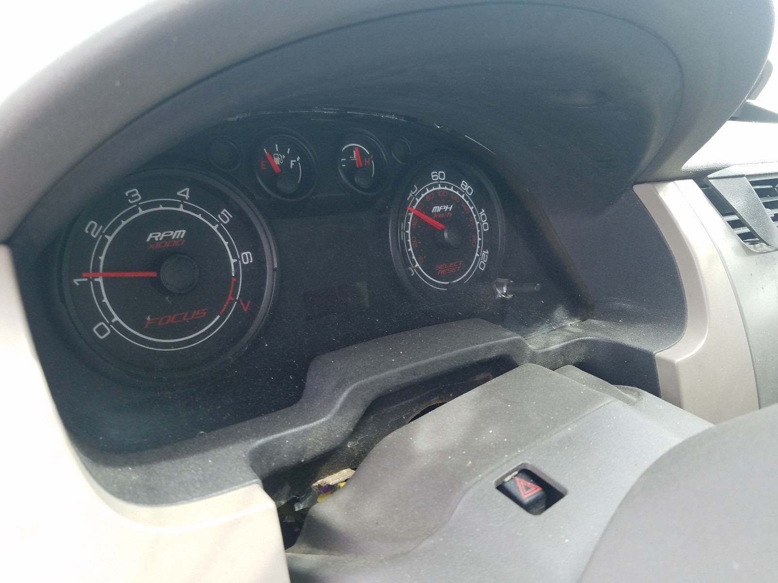 Photo 8 from auction – 2008 FORD FOCUS S/SE with VIN 1FAHP34NX8W142604