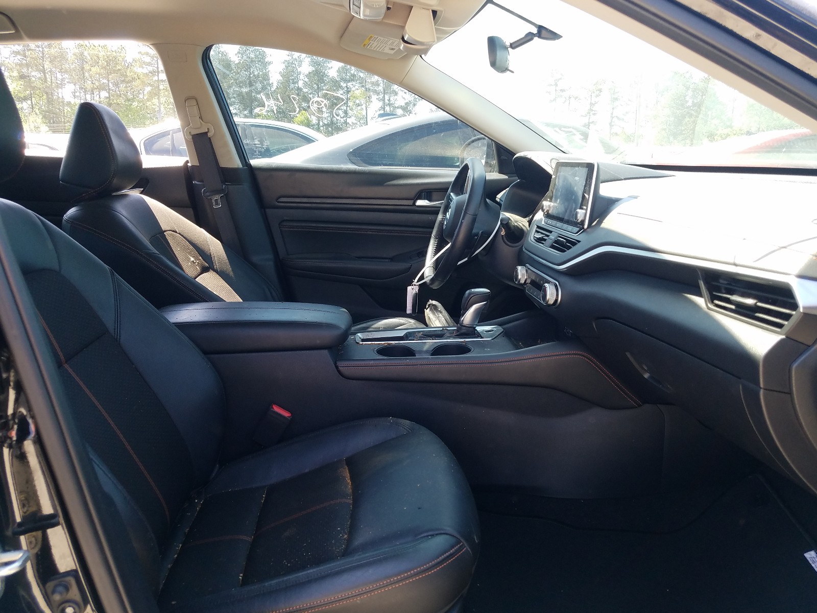 Photo 5 from auction – 2019 NISSAN ALTIMA SR with VIN 1N4BL4CV8KC123244