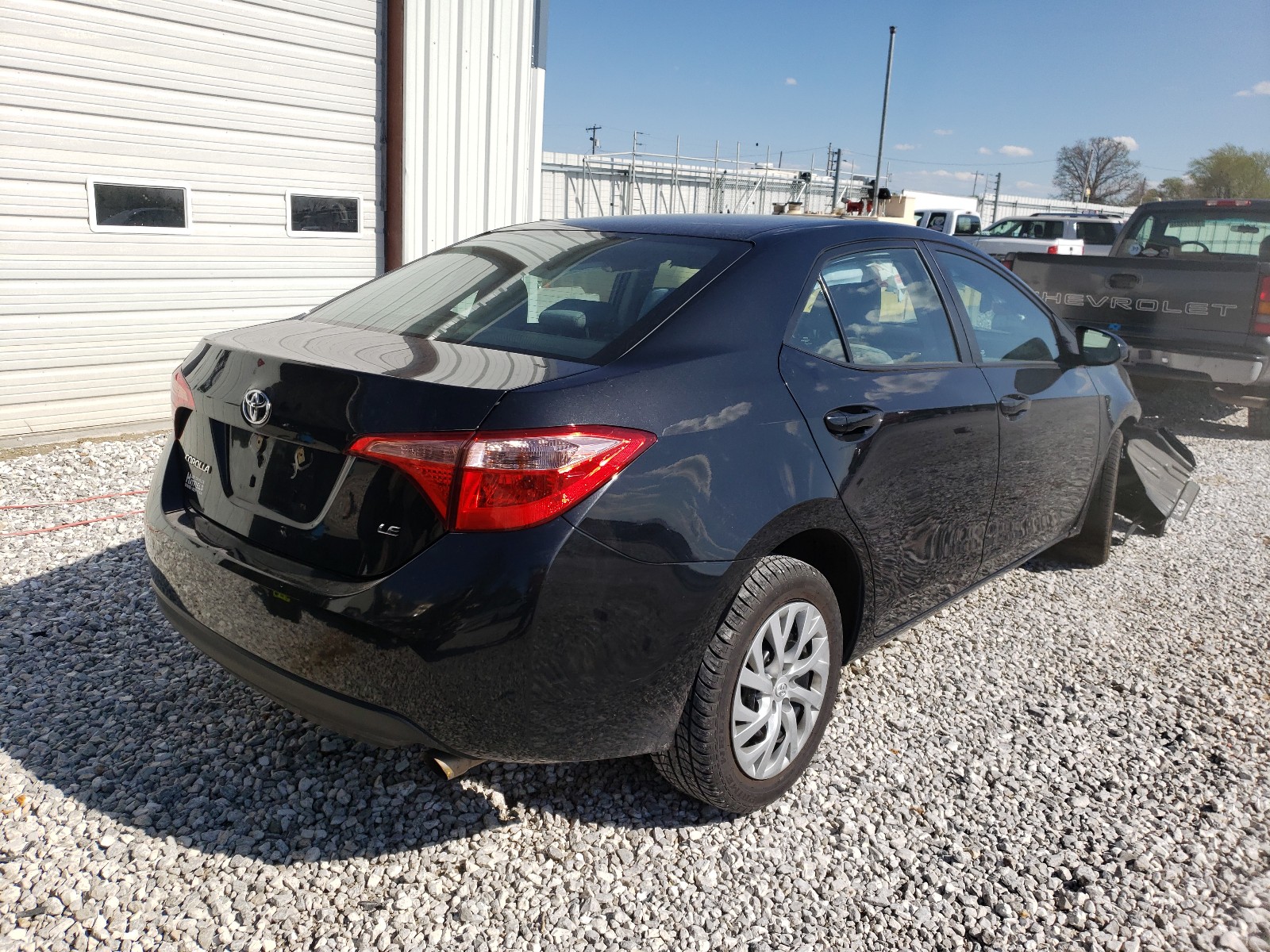 Photo 4 from auction – 2017 TOYOTA COROLLA L with VIN 2T1BURHE6HC875540