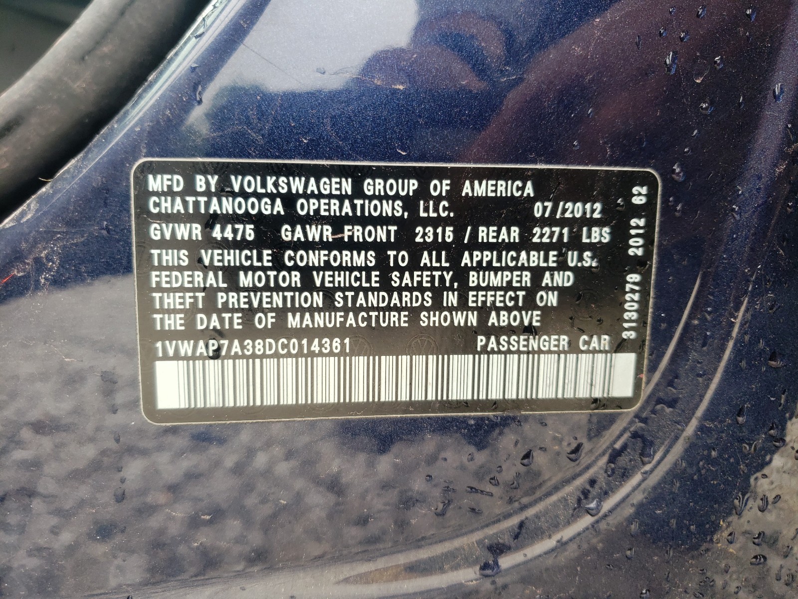 Photo 10 from auction – 2013 VOLKSWAGEN PASSAT S with VIN 1VWAP7A38DC014361