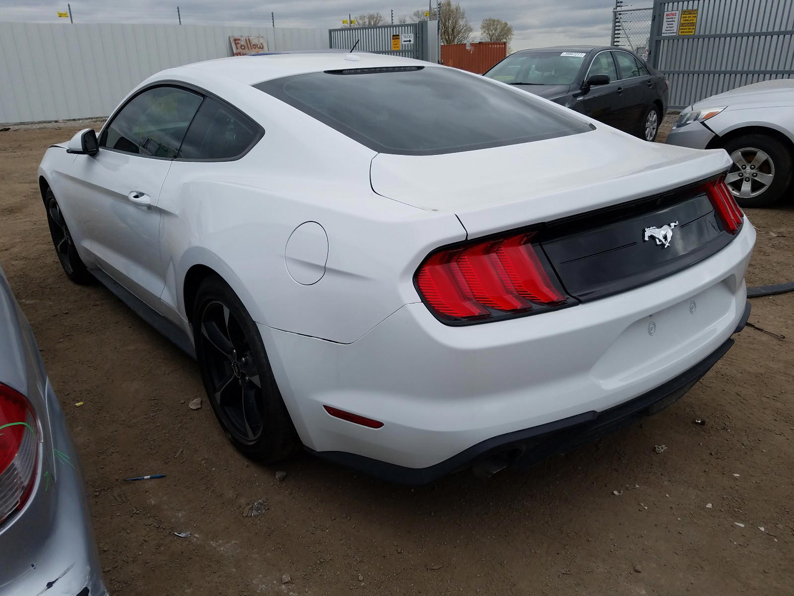 Photo 3 from auction – 2019 FORD MUSTANG with VIN 1FA6P8TH4K5181007