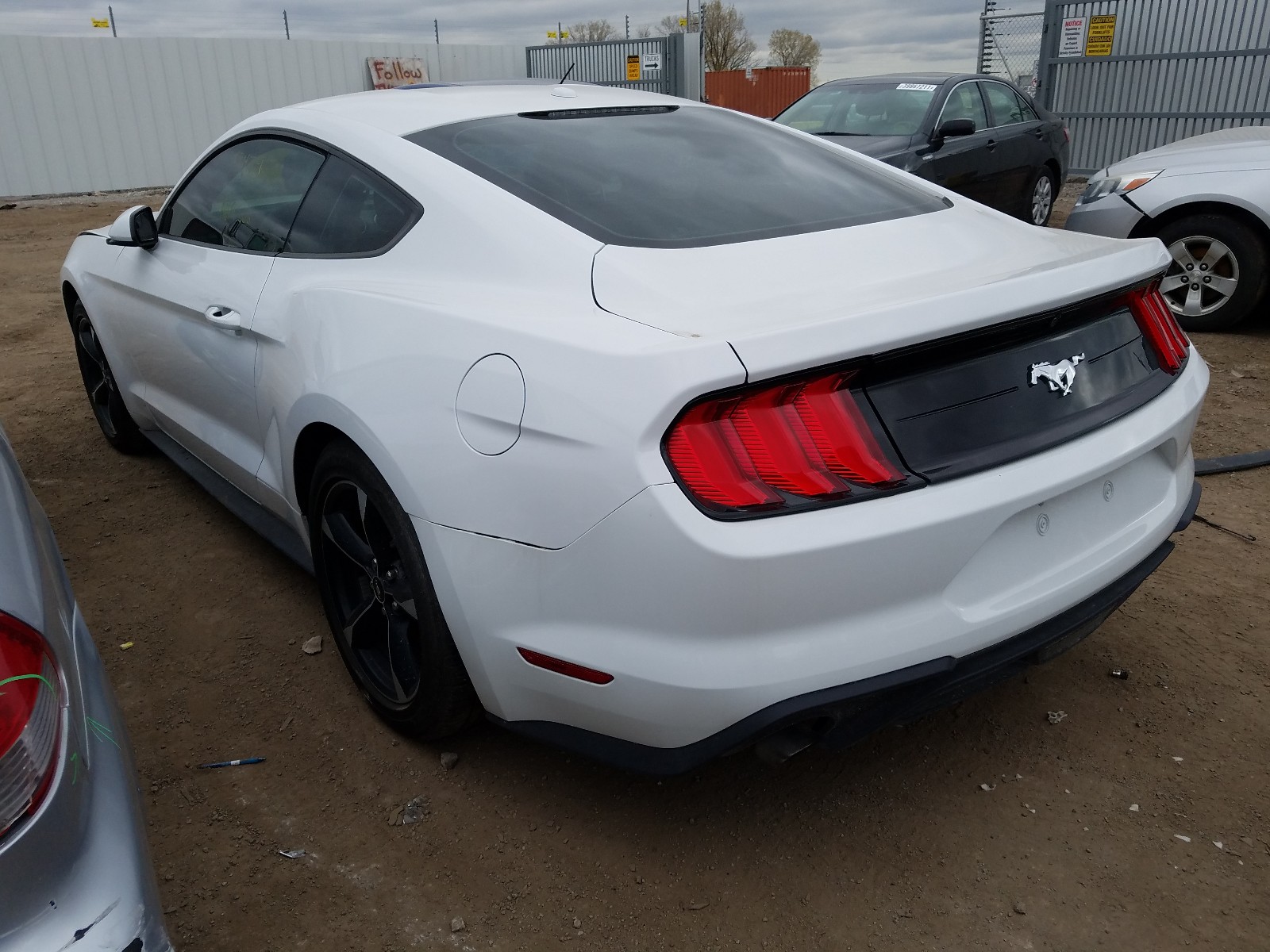 Zdjęcie 3 z aukcji – 2019 FORD MUSTANG z VIN 1FA6P8TH4K5181007