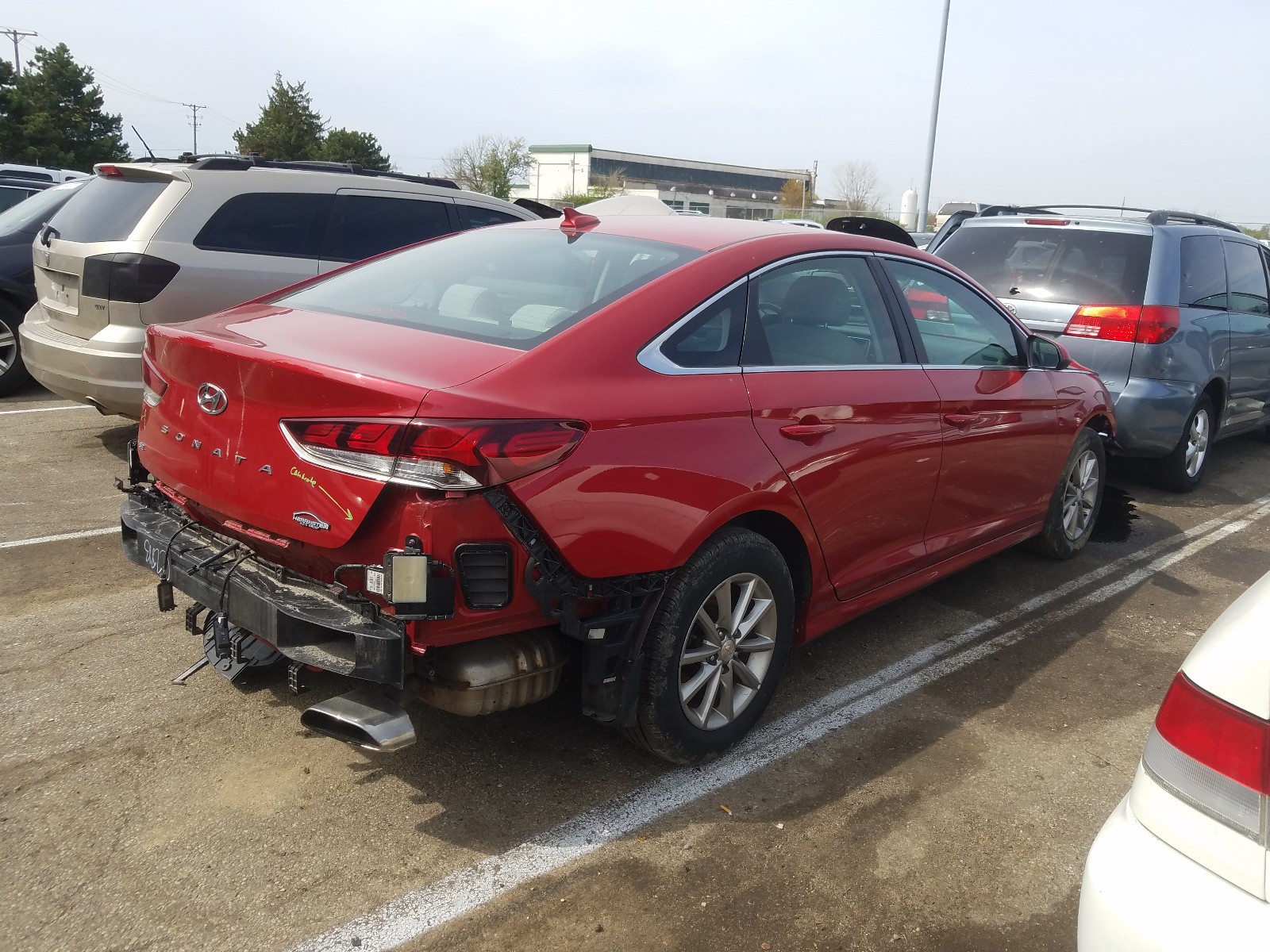 Photo 4 from auction – 2019 HYUNDAI SONATA SE with VIN 5NPE24AF9KH782279