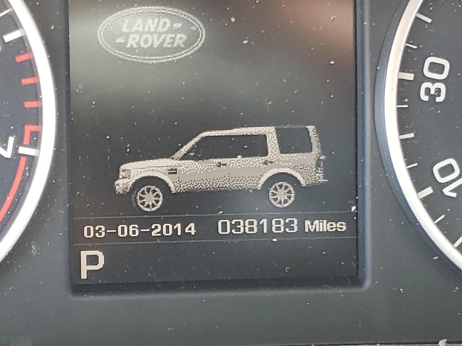 Photo 8 from auction – 2016 LAND ROVER LR4 HSE with VIN SALAG2V63GA818957