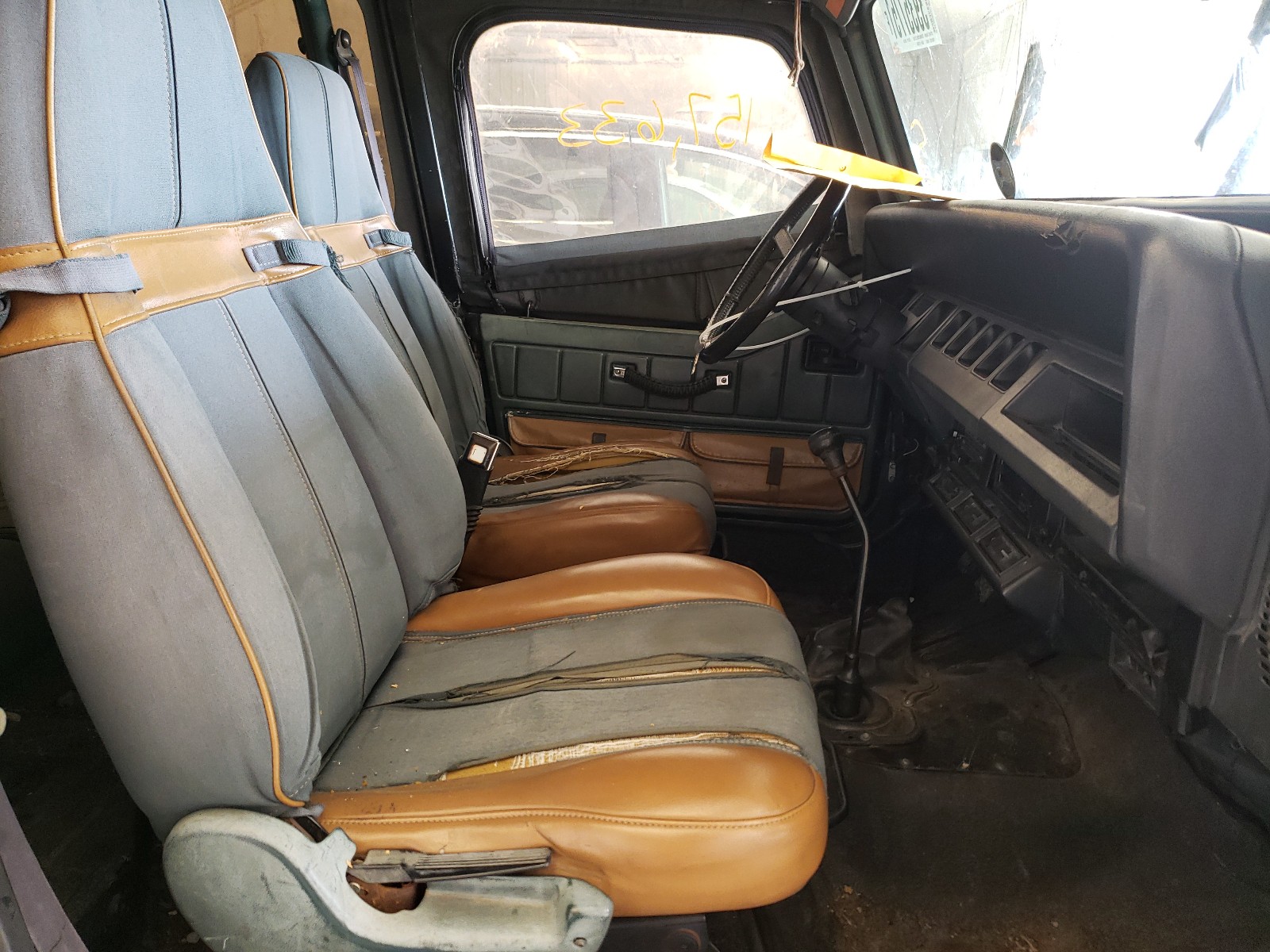 Photo 5 from auction – 1994 JEEP WRANGLER / with VIN 1J4FY49S0RP462894