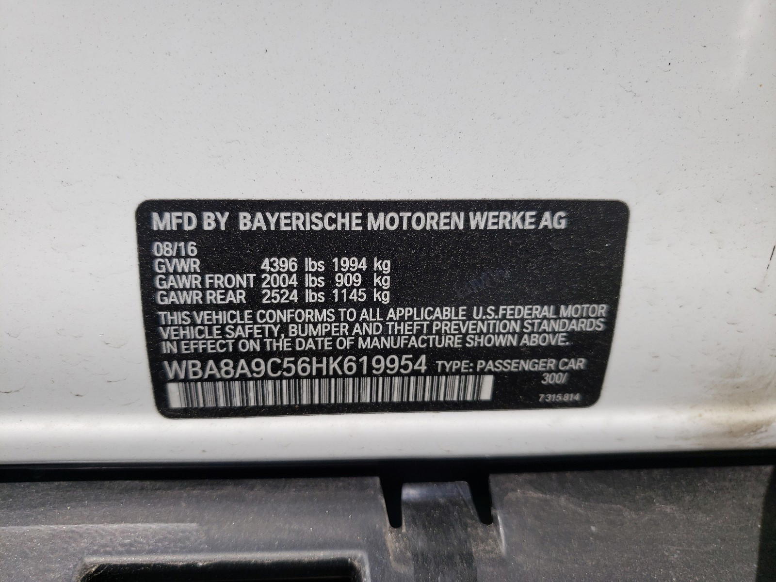 Photo 10 from auction – 2017 BMW 320 I with VIN WBA8A9C56HK619954