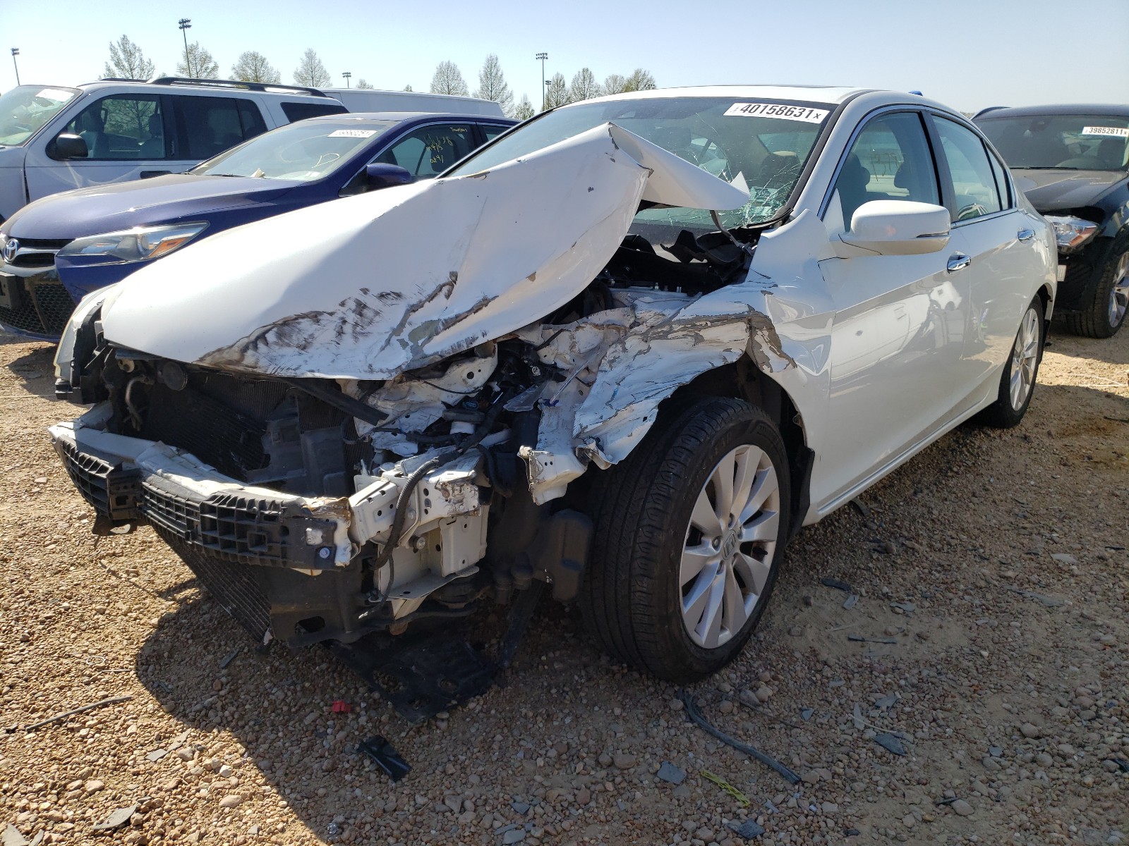Photo 2 from auction – 2014 HONDA ACCORD EXL with VIN 1HGCR2F82EA101149