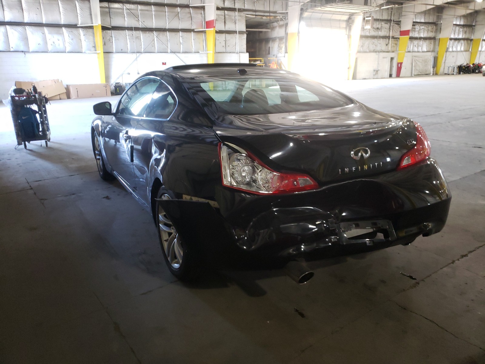 Photo 3 from auction – 2008 INFINITI G37 BASE with VIN JNKCV64E38M122684