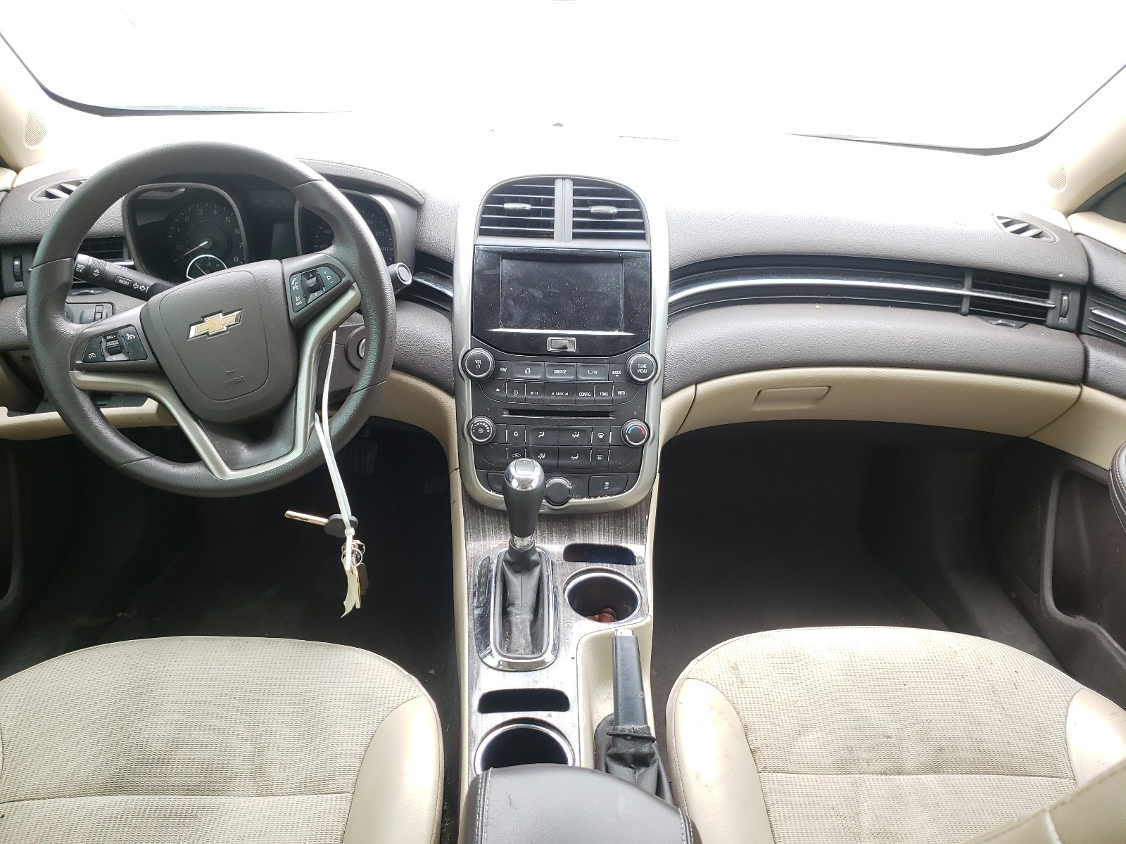 Photo 19 from auction – 2016 CHEVROLET MALIBU LIM with VIN 1G11C5SA9GF137369