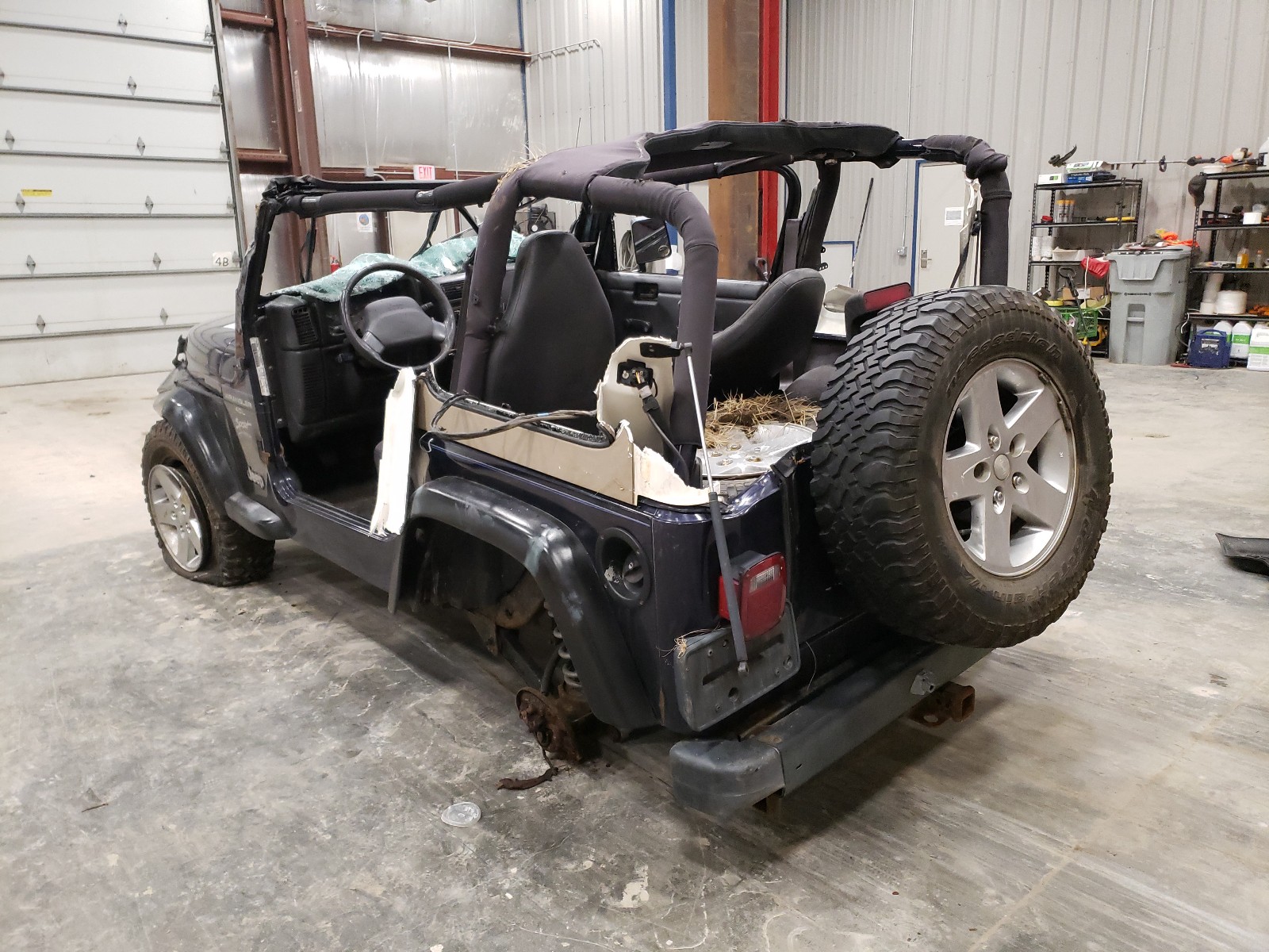 Photo 3 from auction – 1999 JEEP WRANGLER / with VIN 1J4FY19S1XP433867